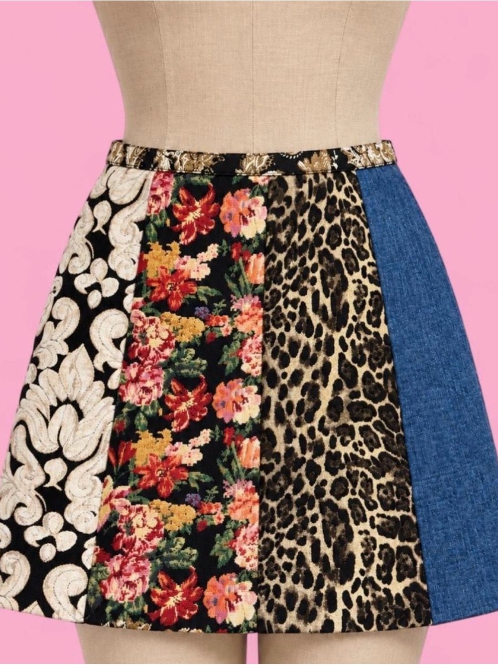 NWT - Alice + Olivia Riley Denim Mixed Media Skirt ✨size 29